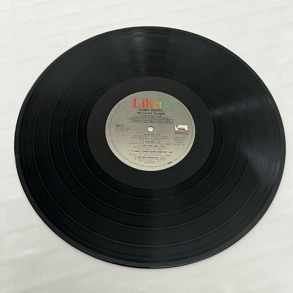 LP Vinyl Kenny Rogers We’ve Got Tonight with Intact Dust Cover and Sleeve - Picture 6 of 8